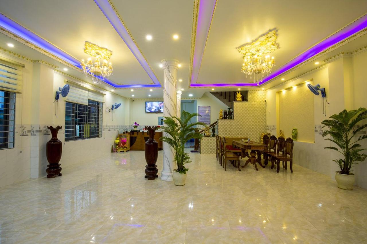 Hưng Thịnh Hotel