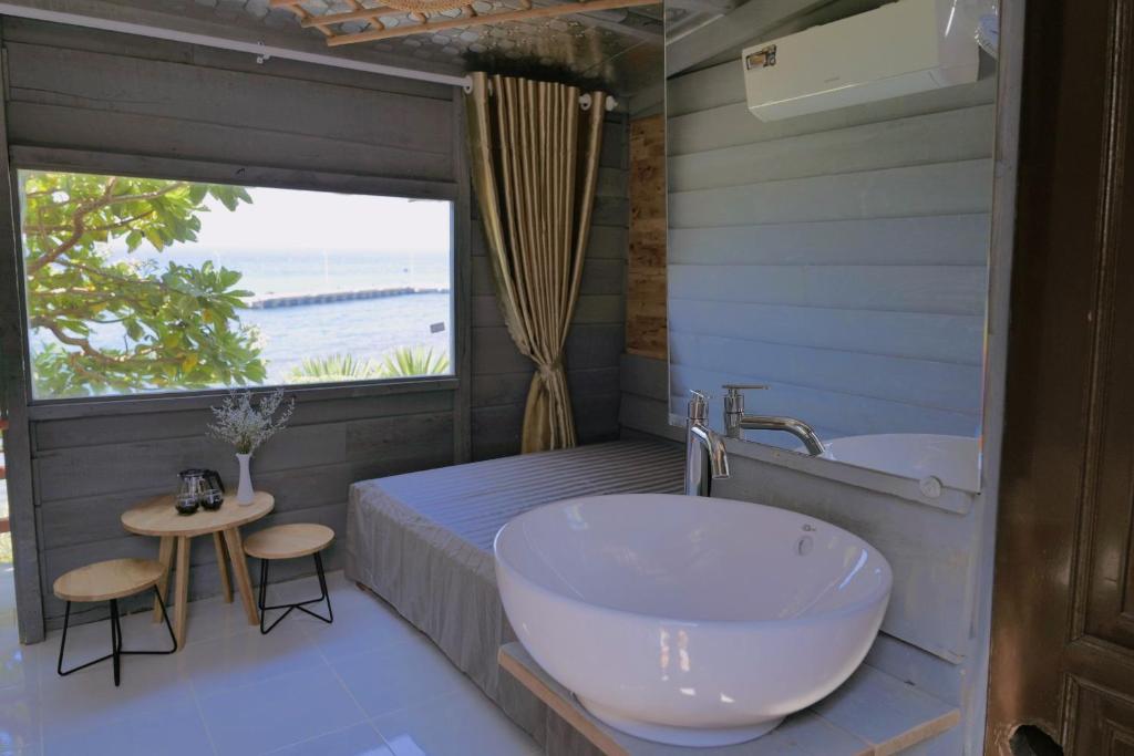 Angel Lý Sơn Homestay-View biển-Vị Trí Trung Tâm